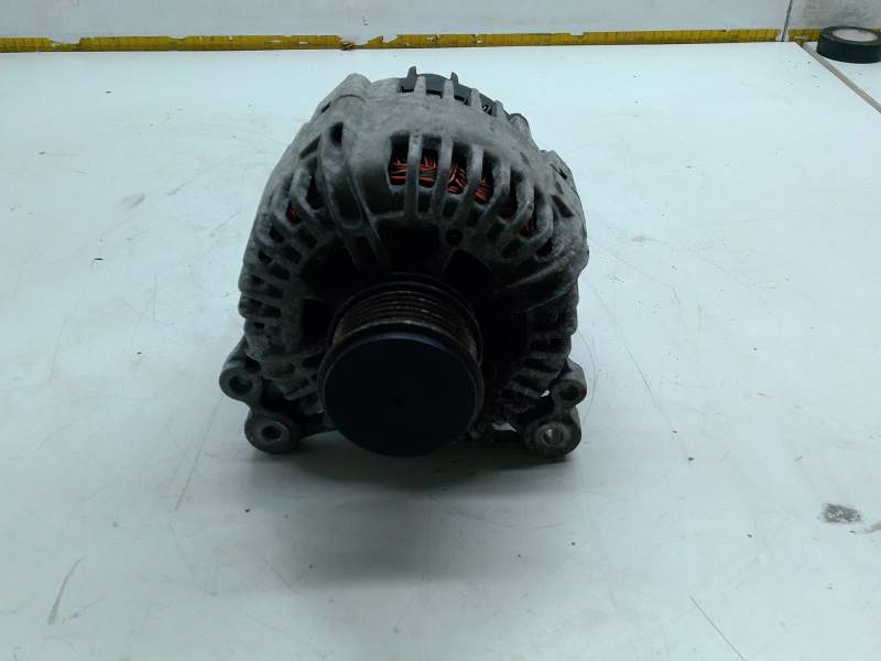 Recambio de alternador para audi a3 (8p1) 2.0 tdi referencia OEM IAM 06F903023C  