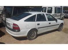 opel vectra b berlina del año 1998