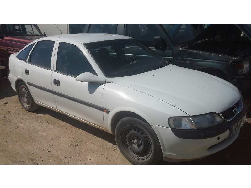 opel vectra b berlina del año 1998