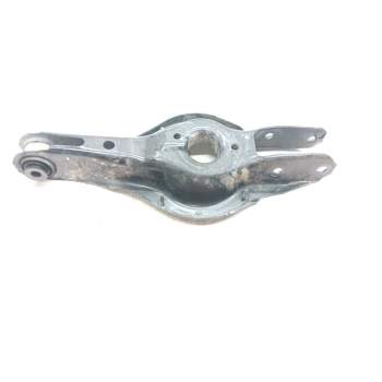Recambio de brazo suspension inferior trasero derecho para bmw 1 (f20) 118 d referencia OEM IAM 33326792541  