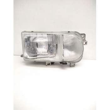 FARO DERECHO 260107C008 NISSAN 67735060