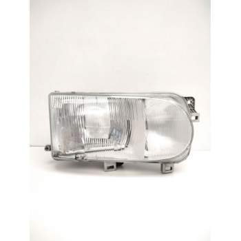 FARO DERECHO 260107C008 NISSAN 67735060