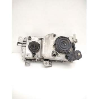 Recambio de faro derecho para nissan serena (c23) 2.0 d (kvjc23) referencia OEM IAM 260107C008 NISSAN 67735060