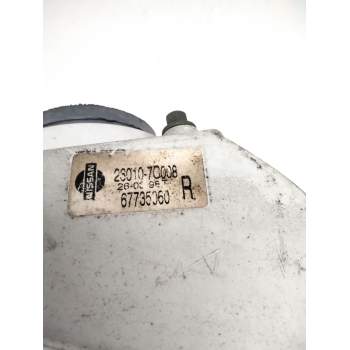 Recambio de faro derecho para nissan serena (c23) 2.0 d (kvjc23) referencia OEM IAM 260107C008 NISSAN 67735060