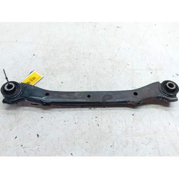 Recambio de brazo suspension superior trasero izquierdo para kia sportage iii (sl) 1.7 crdi referencia OEM IAM   