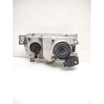 Recambio de faro derecho para nissan serena (c23) 2.0 d (kvjc23) referencia OEM IAM 260107C008 NISSAN 67735060