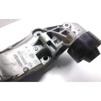 Recambio de soporte alternador para renault trafic caja cerrada dci cat referencia OEM IAM 8200881264  