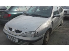 renault megane i fase 2 berlina (ba0) del año 2000
