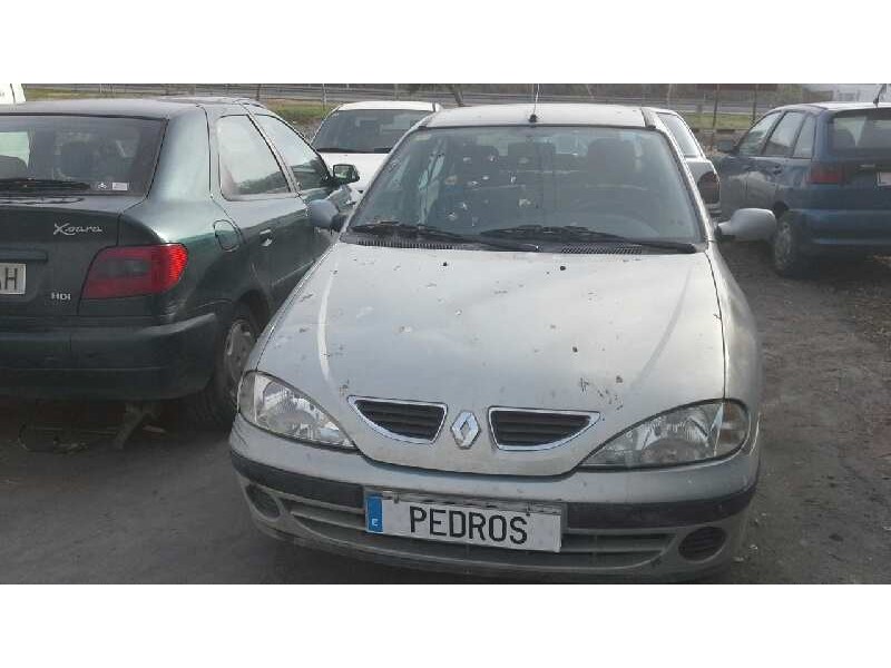 renault megane i fase 2 berlina (ba0) del año 2000