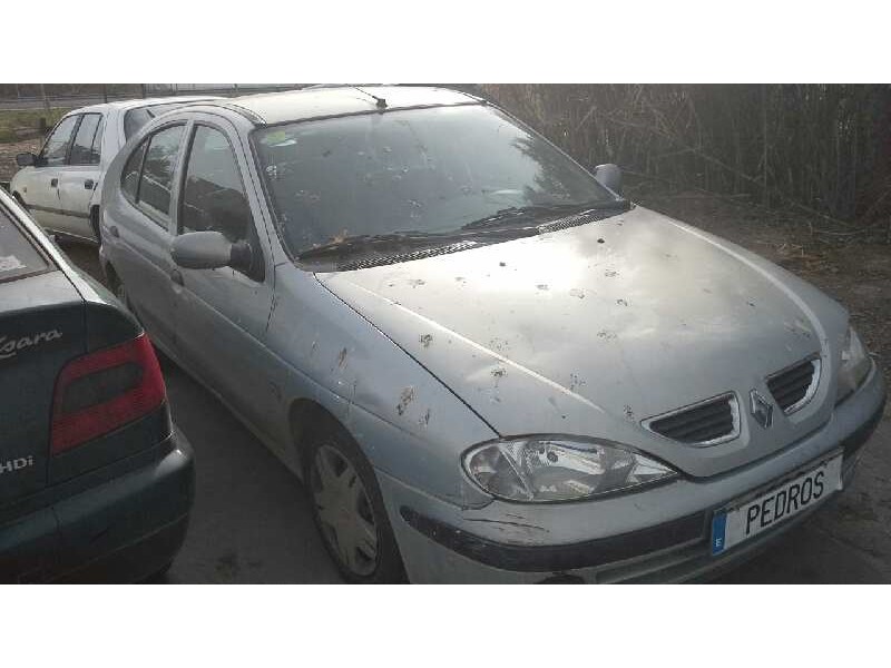 renault megane i fase 2 berlina (ba0) del año 2000