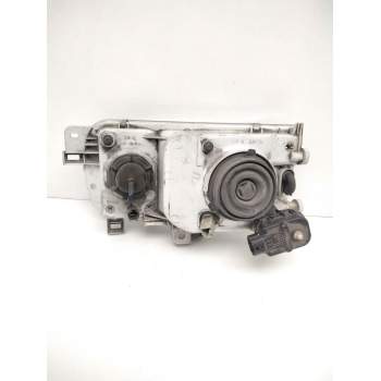 Recambio de faro derecho para nissan serena (c23) 2.3 d referencia OEM IAM 260107C008 NISSAN 67735060