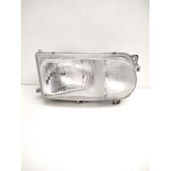 FARO DERECHO 260107C008 NISSAN 67735060