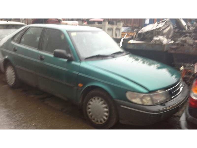 saab 900 berlina del año 1993