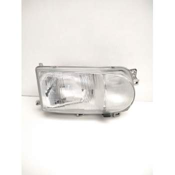 FARO DERECHO 260107C008 NISSAN 67735060