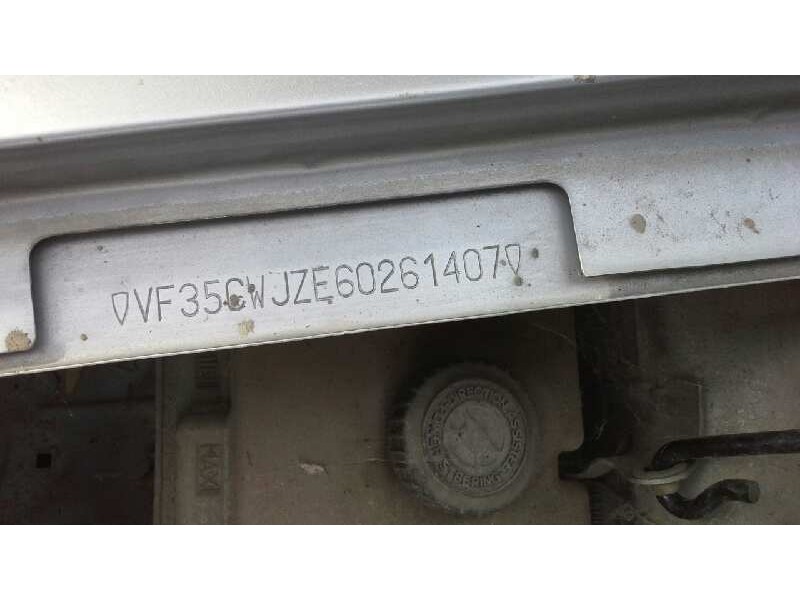 peugeot partner (s1) del año 2000