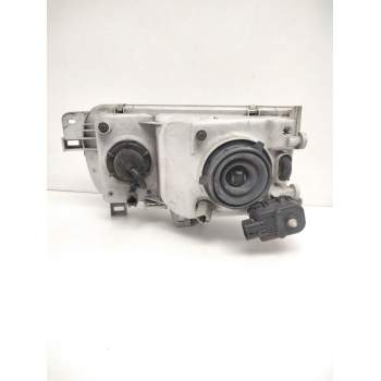 Recambio de faro derecho para nissan serena (c23) 2.0 d (kvjc23) referencia OEM IAM 260107C008 NISSAN 67735060