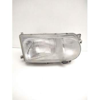 FARO DERECHO 260107C008 NISSAN 67735060