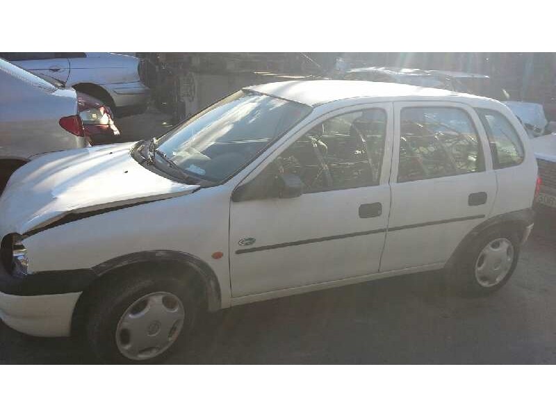 opel corsa b del año 1997
