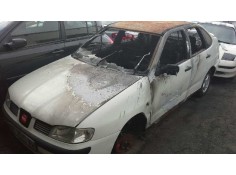 seat cordoba berlina (6k2) del año 2000 2