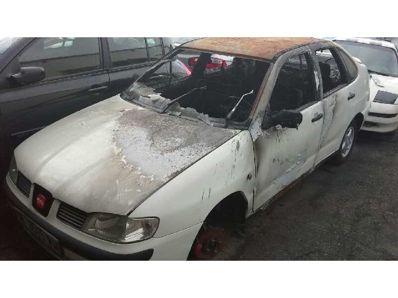 seat cordoba berlina (6k2) del año 2000