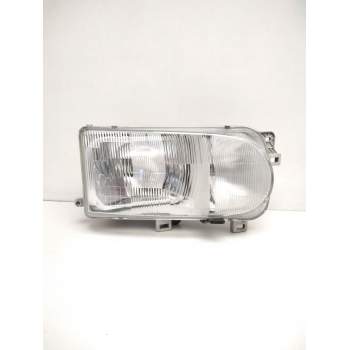 FARO DERECHO 260107C008 NISSAN 67735060
