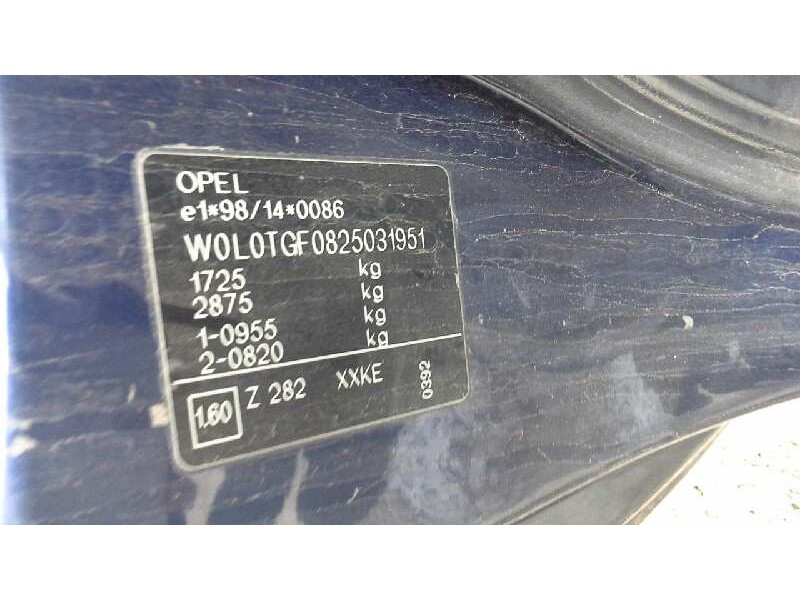 opel astra g berlina del año 2001