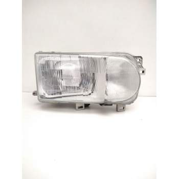 FARO DERECHO 260107C008 NISSAN 67735060
