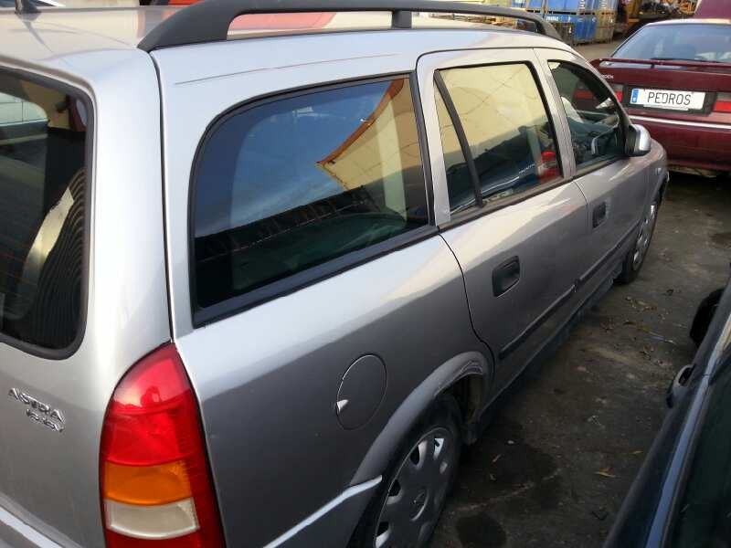 opel astra g caravan del año 2001