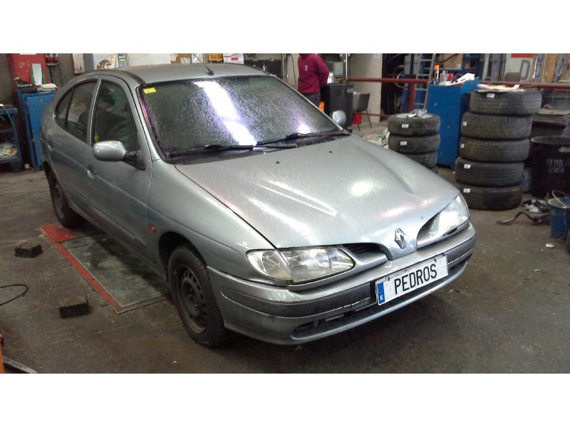 renault megane i berlina hatchback (ba0) del año 1999