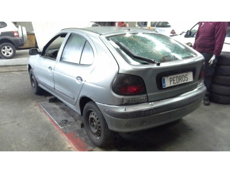 renault megane i berlina hatchback (ba0) del año 1999