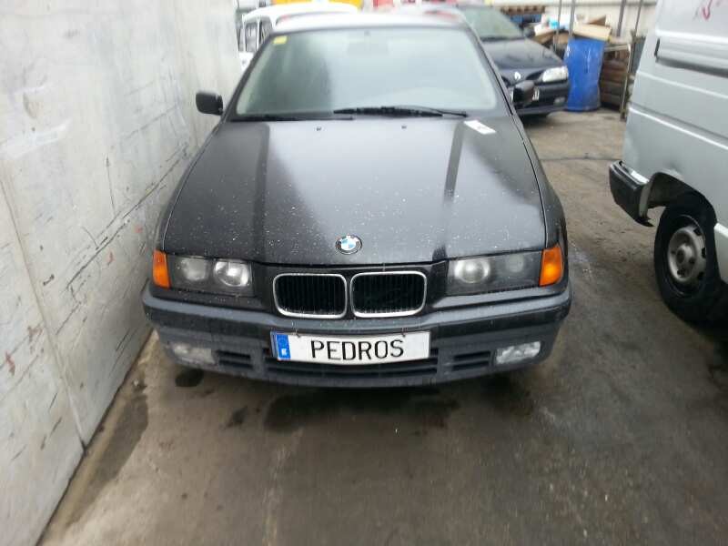 bmw serie 3 berlina (e36) del año 1992