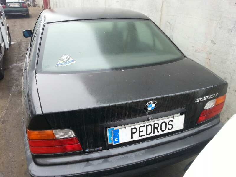 bmw serie 3 berlina (e36) del año 1992