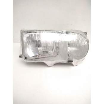 Recambio de faro derecho para nissan serena (c23) 2.0 d (kvjc23) referencia OEM IAM 260107C008 NISSAN 67735060