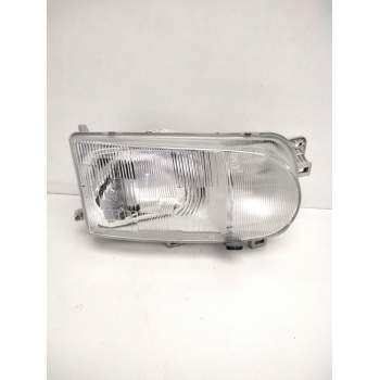 FARO DERECHO 260107C008 NISSAN 67735060