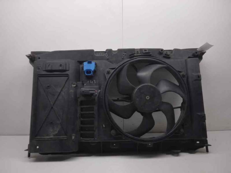 Recambio de electroventilador para peugeot 308 sport referencia OEM IAM 9680590180  
