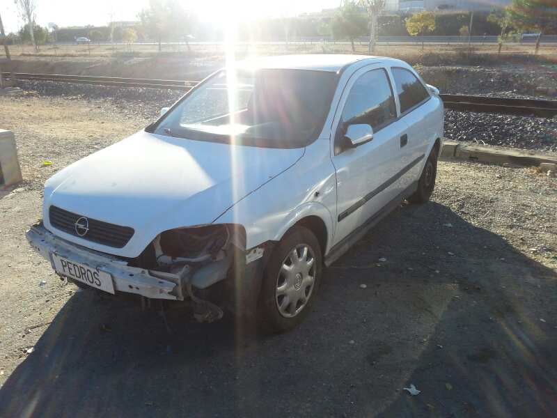 opel astra g berlina del año 1999