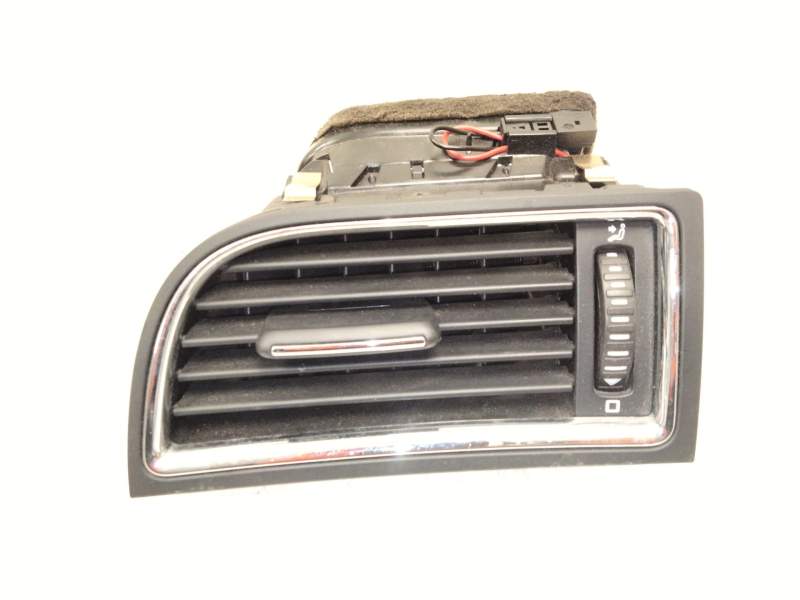 Recambio de aireador izquierdo para skoda superb ii (3t4) 1.8 tsi 4x4 referencia OEM IAM 3T0819701  