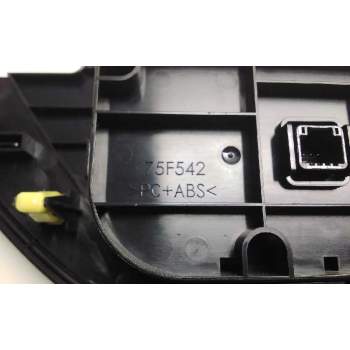 Recambio de mando calefaccion aire acondicionado para toyota auris hybrid active referencia OEM IAM 75F542  