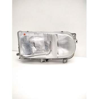 FARO DERECHO 260107C011 NISSAN 67736080