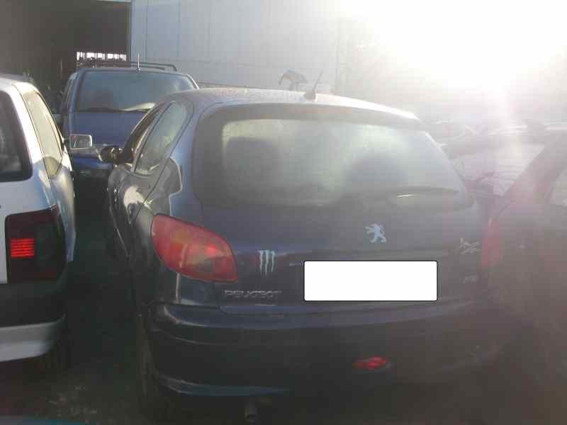 peugeot 206 berlina del año 2004