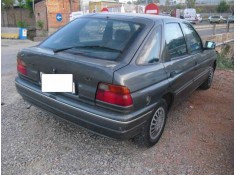 ford escort berlina/turnier del año 1992 2