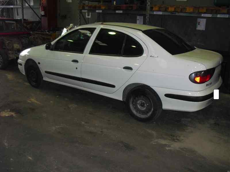 renault megane i classic (la0) del año 1998