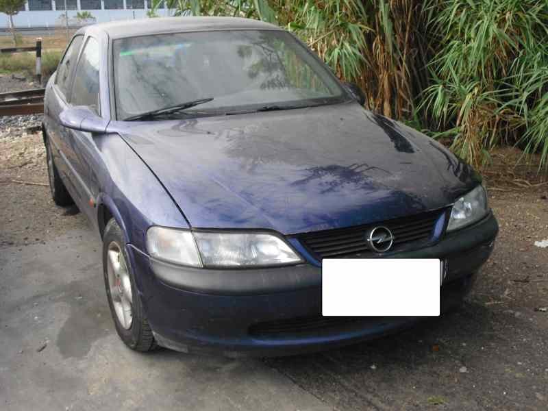 opel vectra b berlina del año 1997