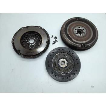 Recambio de kit embrague para seat leon (1p1) 2.0 tdi referencia OEM IAM 03G147025G  