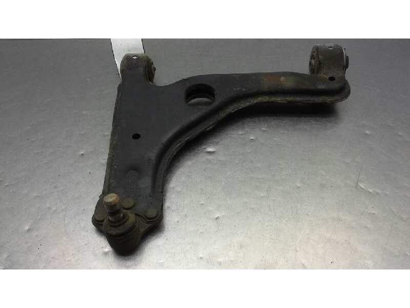 Recambio de brazo suspension inferior delantero izquierdo para opel astra gtc sport referencia OEM IAM   