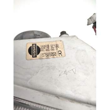 Recambio de faro derecho para nissan serena (c23) 2.0 referencia OEM IAM 260109C108 NISSAN 67626060