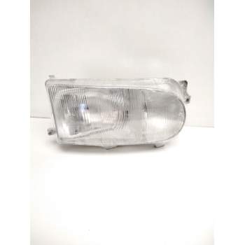Recambio de faro derecho para nissan serena (c23) 2.0 d (kvjc23) referencia OEM IAM 260109C108 NISSAN 67626060
