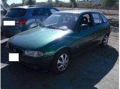 opel astra f berlina del año 1996