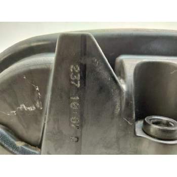Recambio de tapa balancines derecho para cadillac srx 3.6 v6 cat referencia OEM IAM 2371007D  