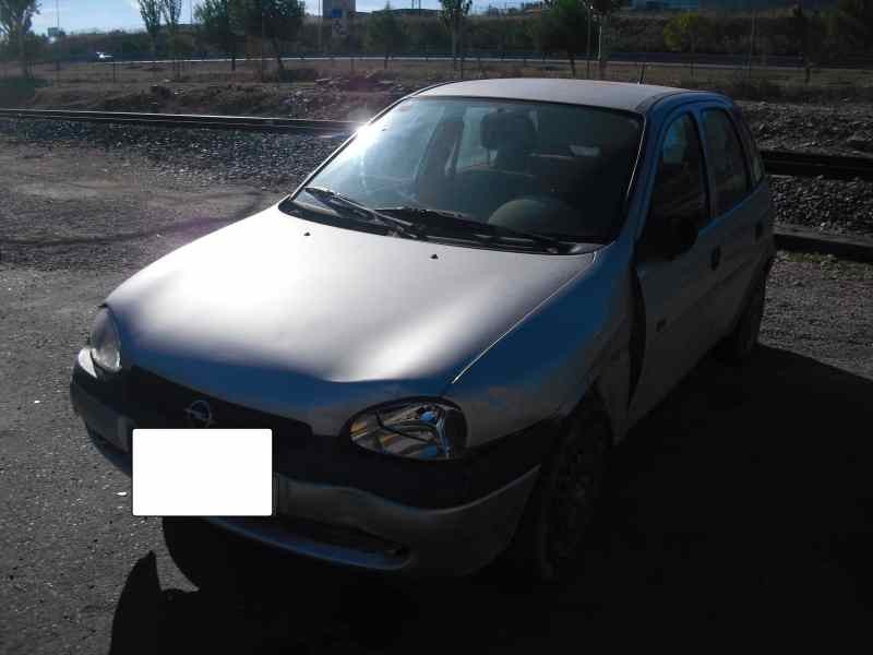 opel corsa b del año 1999